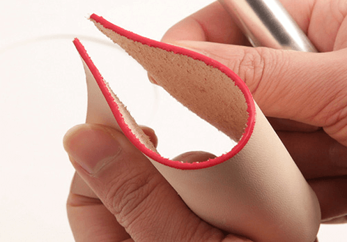 (圖:皮邊油應(yīng)用展示圖)